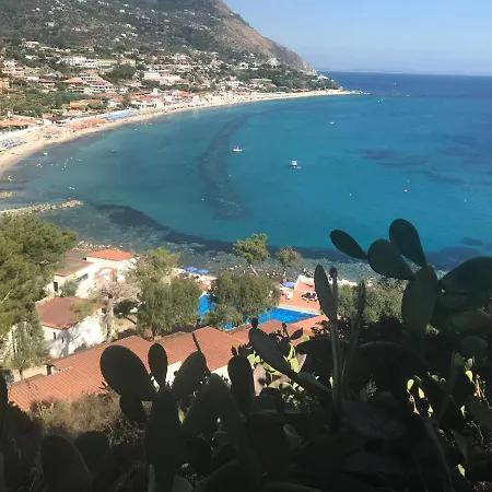 Le Terrazze Capo Vaticano