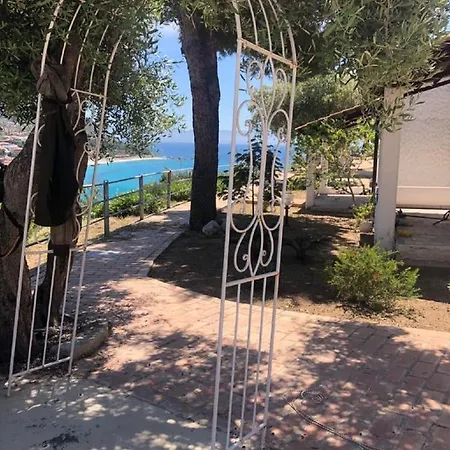 Le Terrazze Capo Vaticano B&B